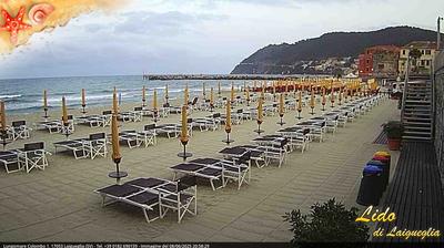 immagine della webcam nei dintorni di Marina Di Andora: webcam Laigueglia