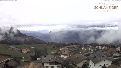 immagine della webcam nei dintorni di San Genesio Atesino: webcam Meltina