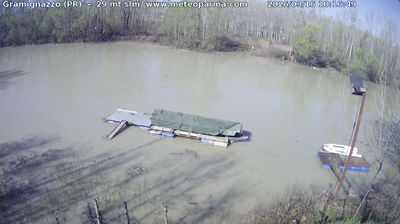 immagine della webcam nei dintorni di Castelnuovo Bocca d'Adda: webcam Roccabianca