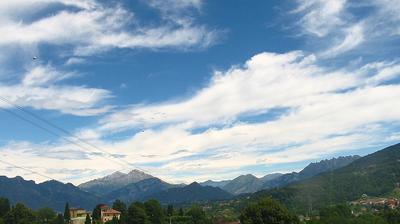 immagine della webcam nei dintorni di Monte Cornizzolo: webcam Sirtori