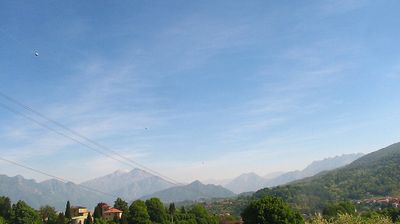 immagine della webcam nei dintorni di Albese con Cassano: webcam Sirtori
