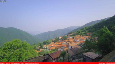 immagine della webcam nei dintorni di Torriglia: webcam Carrega Ligure