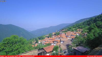 immagine della webcam nei dintorni di Santo Stefano d'Aveto: webcam Carrega Ligure