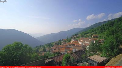 immagine della webcam nei dintorni di Brallo di Pregola: webcam Carrega Ligure