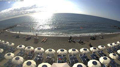 immagine della webcam nei dintorni di Finale Ligure: webcam Pietra Ligure