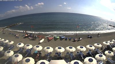 immagine della webcam nei dintorni di Bergeggi: webcam Pietra Ligure