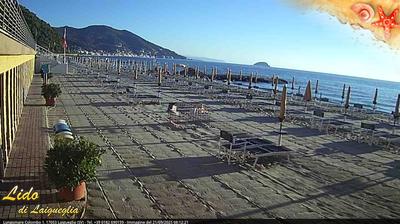 immagine della webcam nei dintorni di Diano Marina: webcam Laigueglia