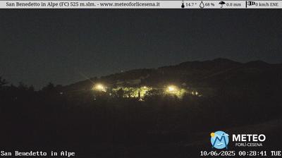 immagine della webcam nei dintorni di Stia: webcam San Benedetto in Alpe
