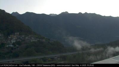 immagine della webcam nei dintorni di Montagna in Valtellina: webcam Talamona
