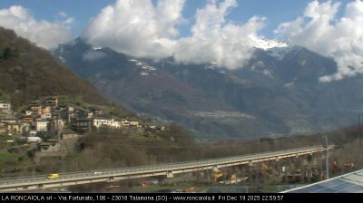 immagine della webcam nei dintorni di Forcola: webcam Talamona