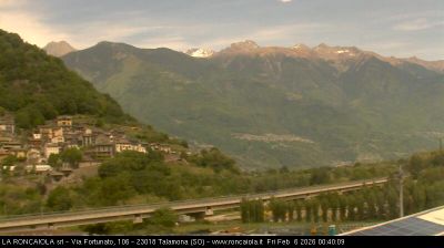 immagine della webcam nei dintorni di Albaredo per San Marco: webcam Talamona