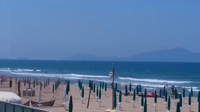 immagine della webcam nei dintorni di Serrara Fontana: webcam Lago Patria