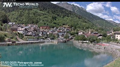 immagine della webcam nei dintorni di Acceglio: webcam Pietraporzio