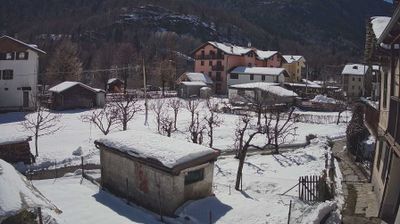 immagine della webcam nei dintorni di Riva Valdobbia: webcam Pila