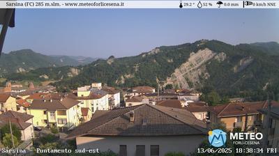 immagine della webcam nei dintorni di Perticara di Novafeltria: webcam Sarsina
