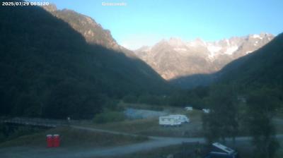 immagine della webcam nei dintorni di Grand Crot: webcam Groscavallo
