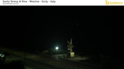immagine della webcam nei dintorni di Reggio Aeroporto dello Stretto: webcam Santa Teresa di Riva