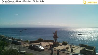 immagine della webcam nei dintorni di Scaletta Zanclea: webcam Santa Teresa di Riva