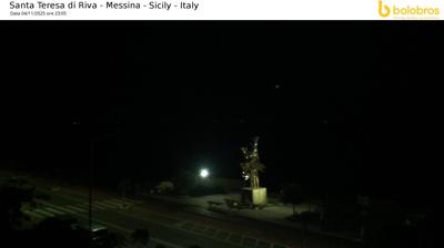 immagine della webcam nei dintorni di Taormina: webcam Santa Teresa di Riva