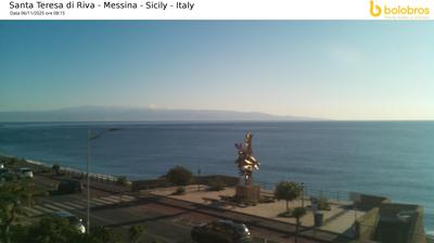 immagine della webcam nei dintorni di Taormina: webcam Santa Teresa di Riva