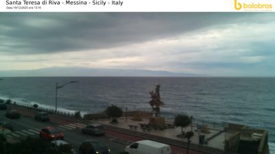 immagine della webcam nei dintorni di Scaletta Zanclea: webcam Santa Teresa di Riva