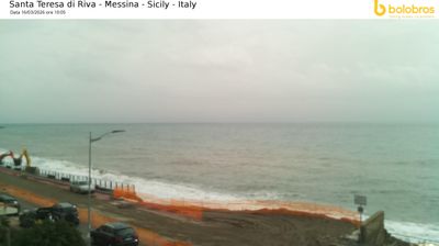 immagine della webcam nei dintorni di Barcellona Pozzo di Gotto: webcam Santa Teresa di Riva