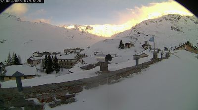 immagine della webcam nei dintorni di Madesimo: webcam Montespluga