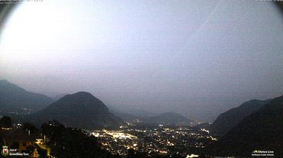 immagine della webcam nei dintorni di Fobello: webcam Casale Corte Cerro