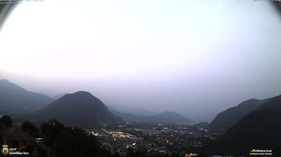 immagine della webcam nei dintorni di Pettenasco: webcam Casale Corte Cerro