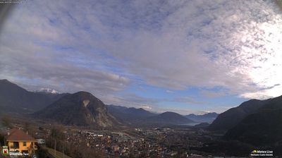immagine della webcam nei dintorni di Madonna del Sasso: webcam Casale Corte Cerro