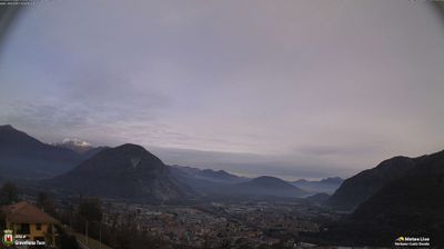 immagine della webcam nei dintorni di Pella: webcam Casale Corte Cerro