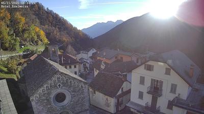 immagine della webcam nei dintorni di Craveggia: webcam Bognanco fonti