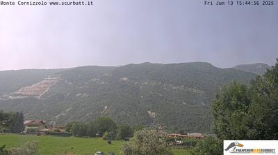 immagine della webcam nei dintorni di Alzate Brianza: webcam Suello