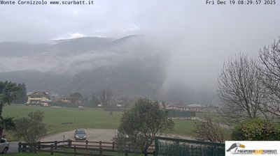 immagine della webcam nei dintorni di Monte Marenzo: webcam Suello