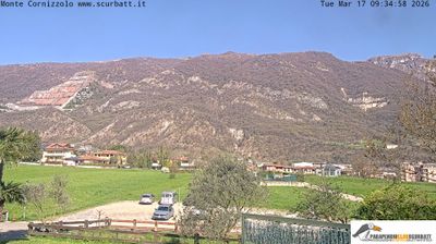 immagine della webcam nei dintorni di Erba: webcam Suello