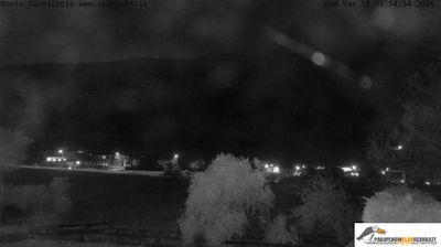 immagine della webcam nei dintorni di Albese con Cassano: webcam Suello