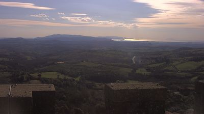 immagine della webcam nei dintorni di Castell'Azzara: webcam Manciano