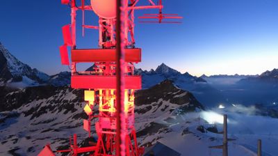 immagine della webcam nei dintorni di Cervinia Cime Bianche Laghi: webcam Cervinia Plateau Rosa