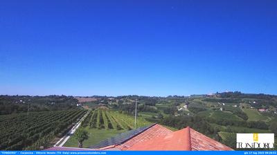 immagine della webcam nei dintorni di Pian del Cansiglio: webcam San Pietro di Feletto