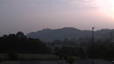 immagine della webcam nei dintorni di Carrù: webcam Villanova Mondovì