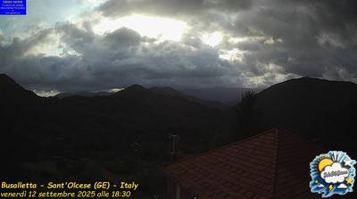 immagine della webcam nei dintorni di Cabella Ligure: webcam Sant'Olcese