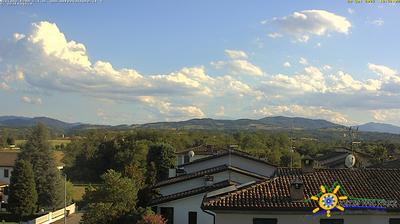 immagine della webcam nei dintorni di Passo del Penice: webcam Vigolzone