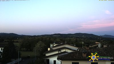 immagine della webcam nei dintorni di Piacenza: webcam Grazzano Visconti