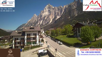 immagine della webcam nei dintorni di Alleghe: webcam San Vito di Cadore