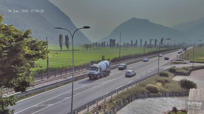 immagine della webcam nei dintorni di Montagna in Valtellina: webcam Forcola