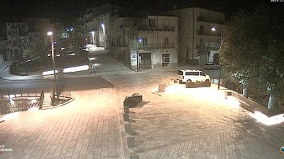 immagine della webcam nei dintorni di Pietrapertosa: webcam Oppido Lucano