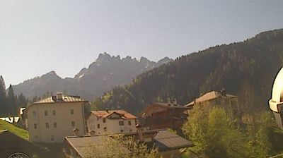 immagine della webcam nei dintorni di San Martino di Castrozza: webcam Caviola