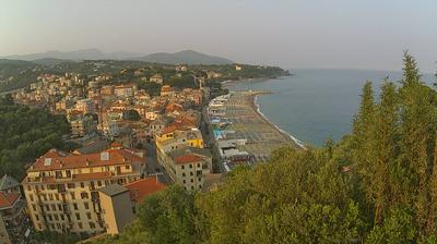 immagine della webcam nei dintorni di Altare: webcam Celle Ligure
