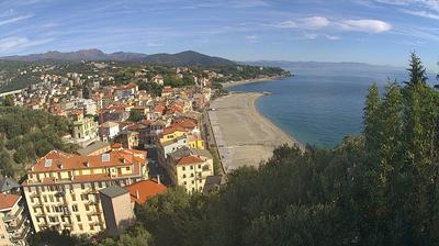 immagine della webcam nei dintorni di Bergeggi: webcam Celle Ligure