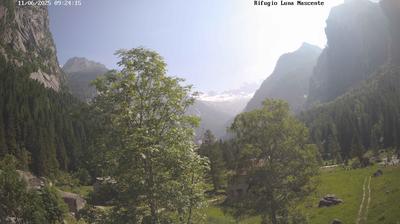 immagine della webcam nei dintorni di Morbegno: webcam Val Masino